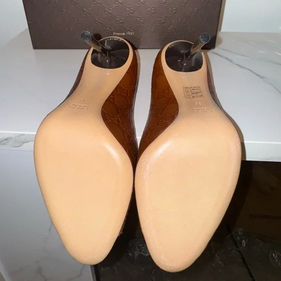 Gucci Guccissima High Heel Peep Toe Leather Pumps - 38 - Picture 8 of 9